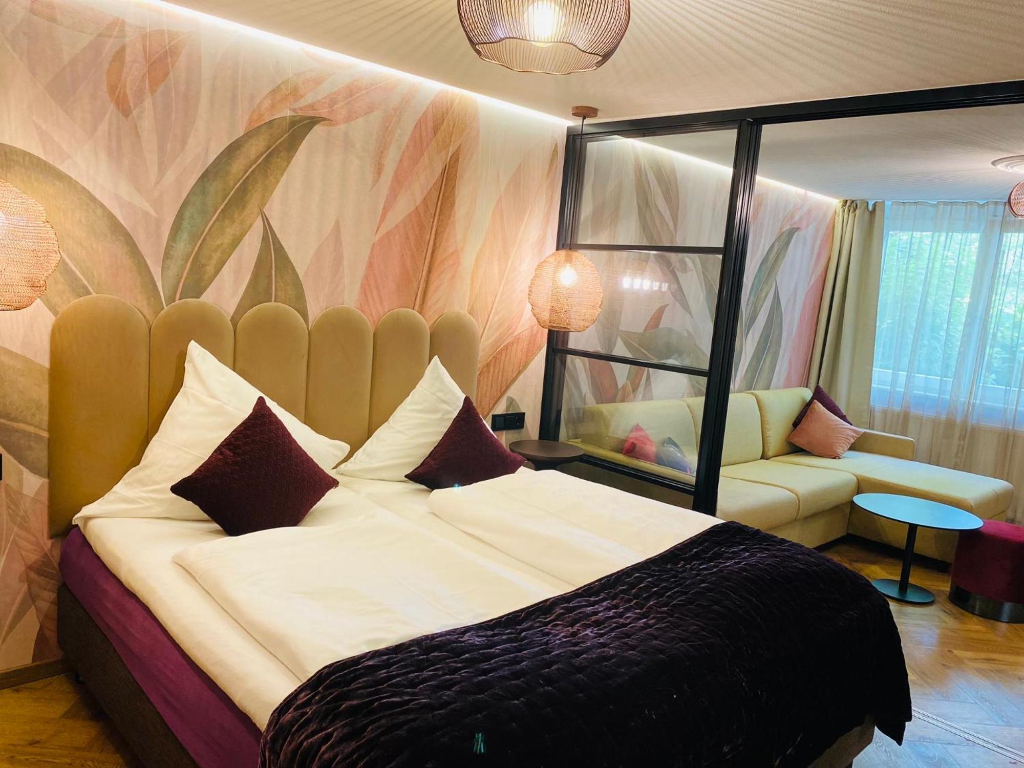 Boutique - Hotel Zum Schloss Amtzell エクステリア 写真