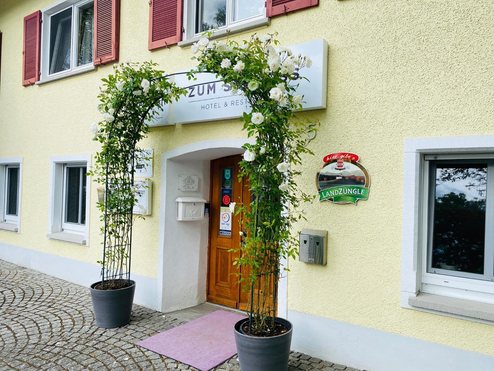 Boutique - Hotel Zum Schloss Amtzell エクステリア 写真